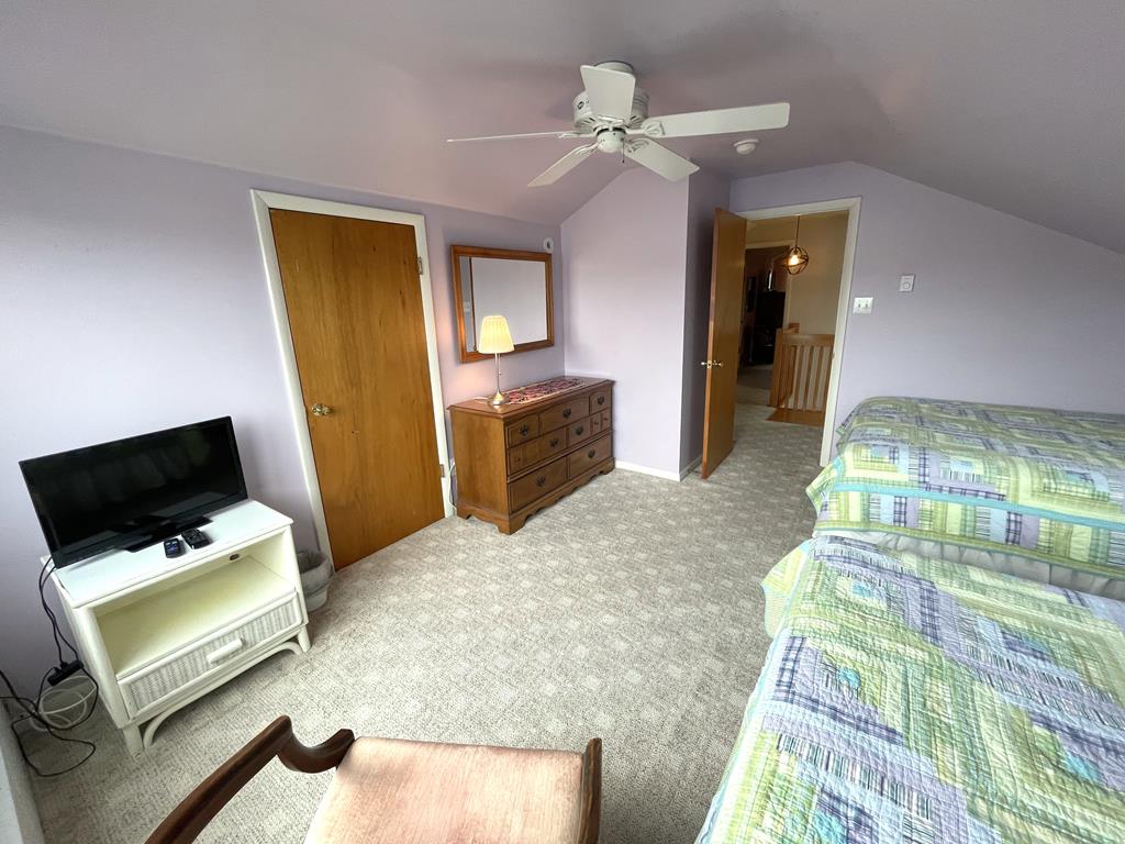 CLOSE TO BEACH AND TOWN - Grant St | Photo 22