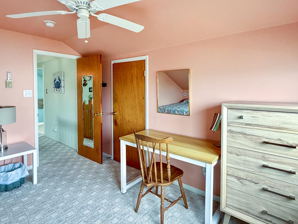 CLOSE TO BEACH AND TOWN - Grant St | Photo 31