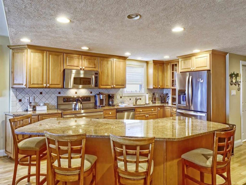 6709 Pleasure  Avenue - Picture 