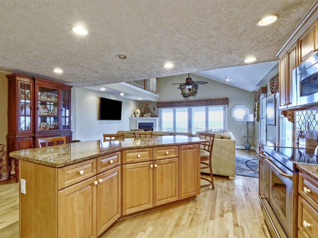 6709 Pleasure  Avenue - Picture 