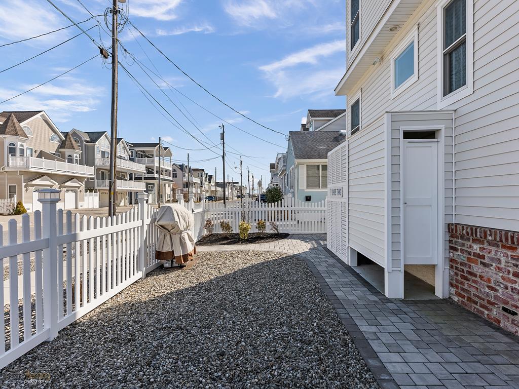 5301 Central Avenue, Sea Isle City (Center)