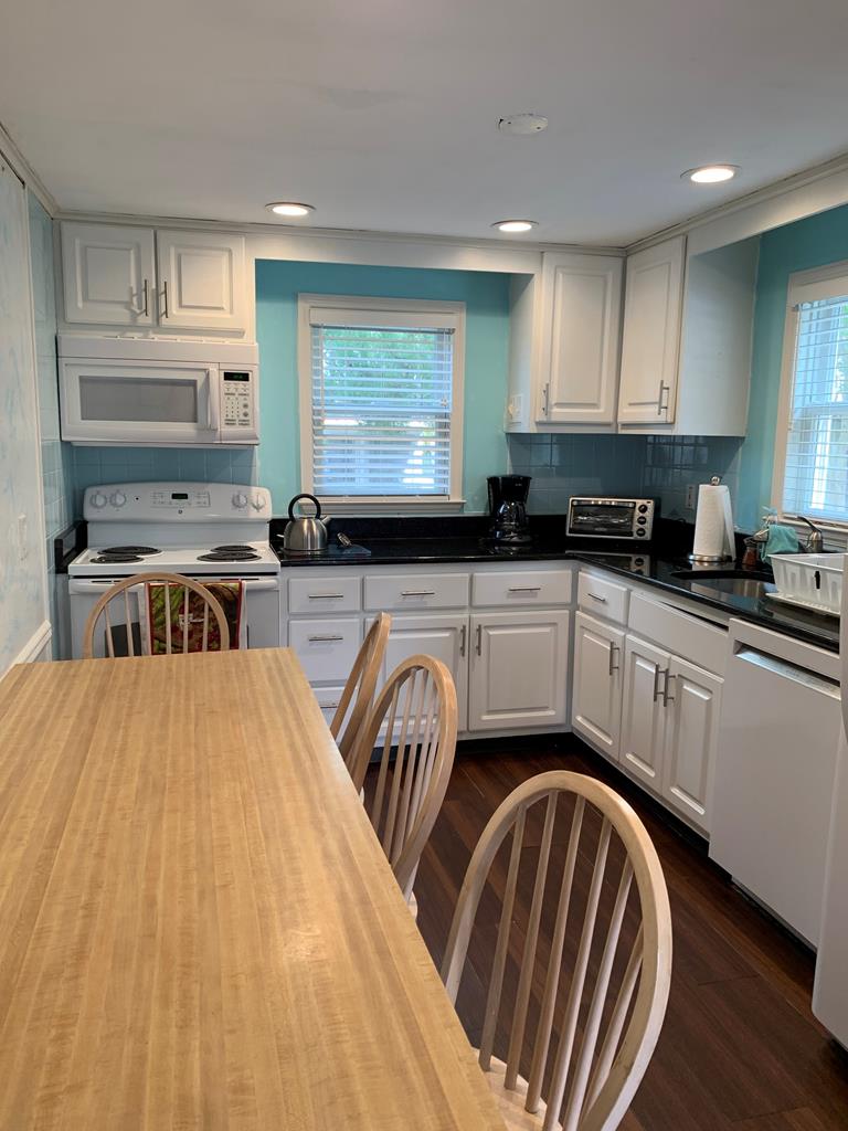 111 E Connecticut Avenue, Brighton Beach (Ocean Block)