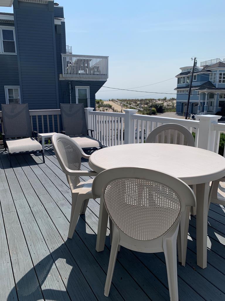 111 E Connecticut Avenue, Brighton Beach (Ocean Block)