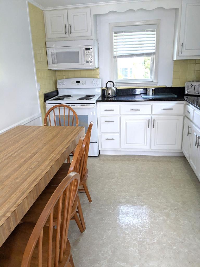 111 E Connecticut Avenue, Brighton Beach (Ocean Block)