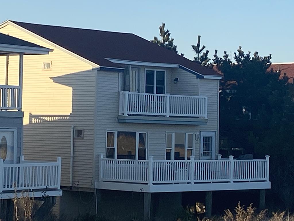 6105 Ocean Blvd., Brant Beach