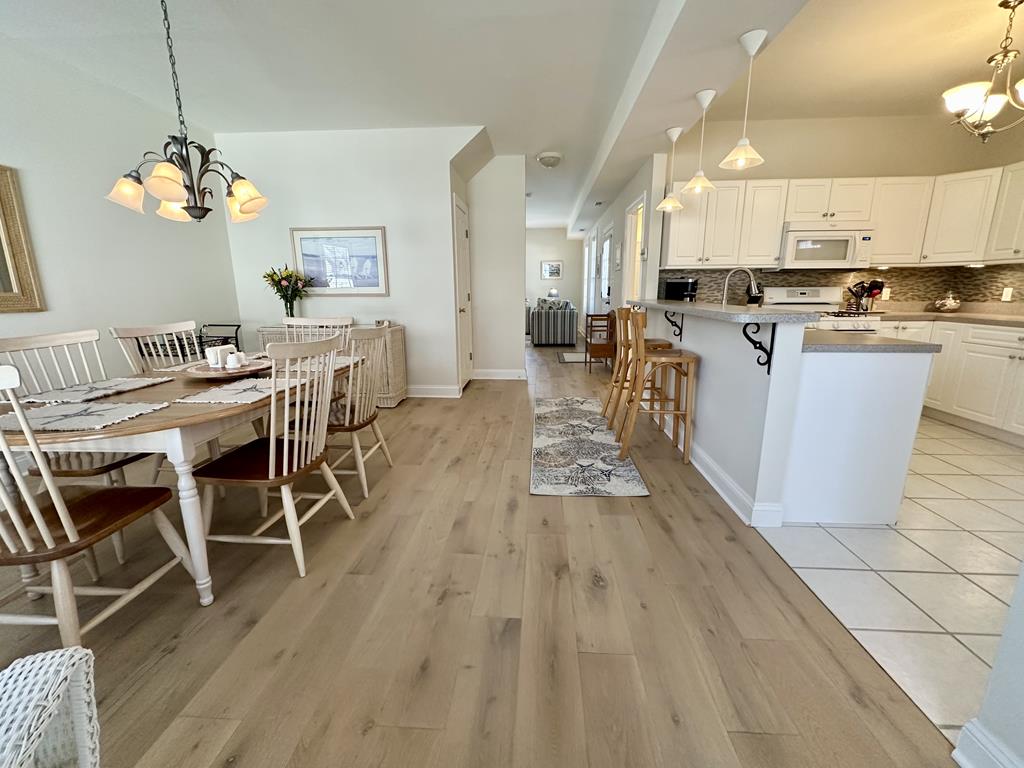 Light on Leaming | Photo 15