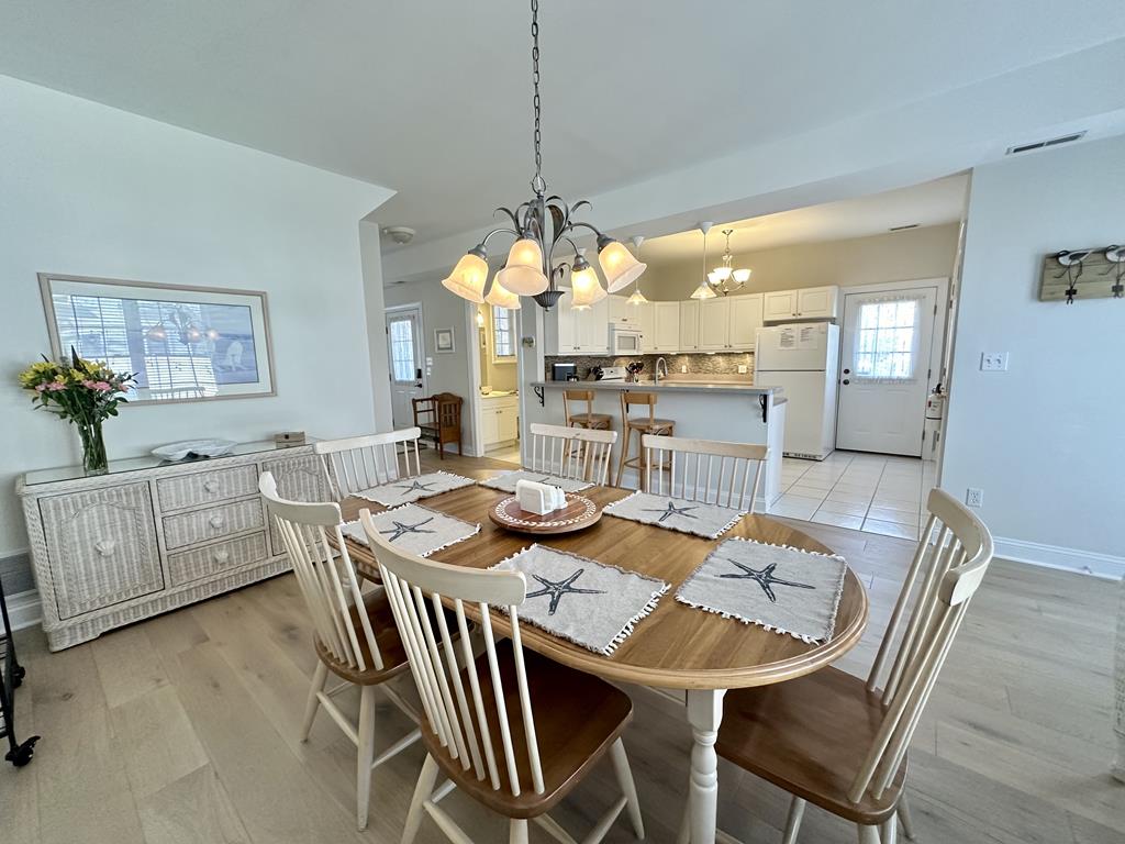 Light on Leaming | Photo 16