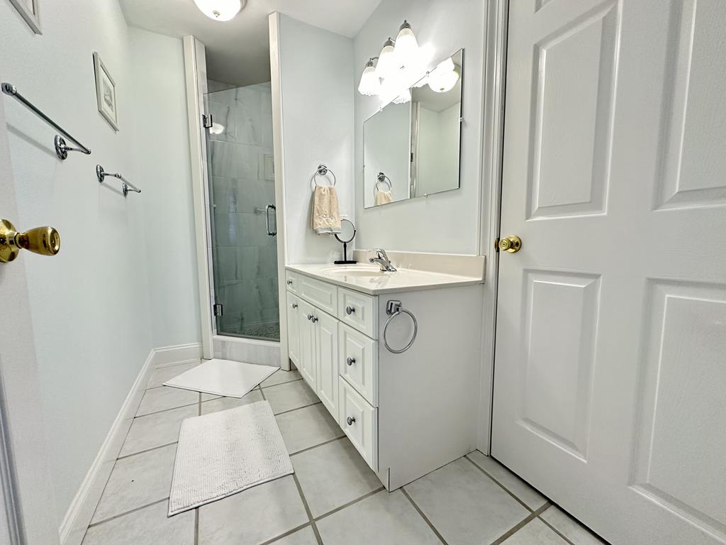 Light on Leaming | Photo 19