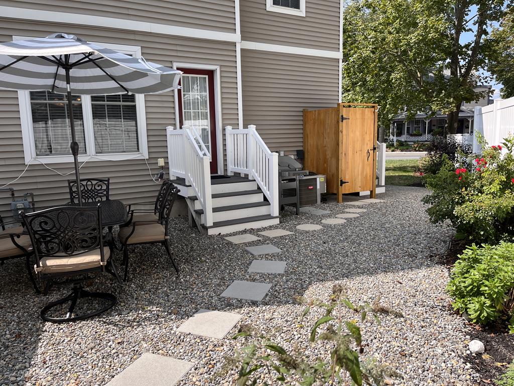 Light on Leaming | Photo 26