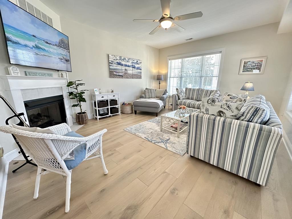 Light on Leaming | Photo 7