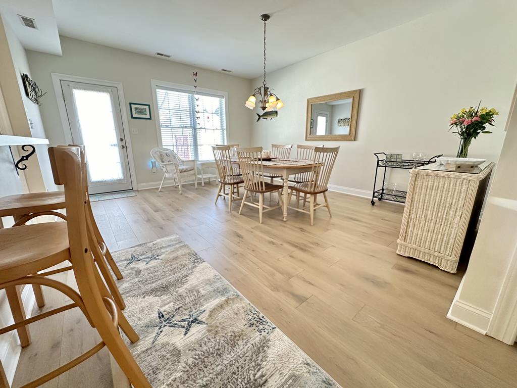 Light on Leaming | Photo 11