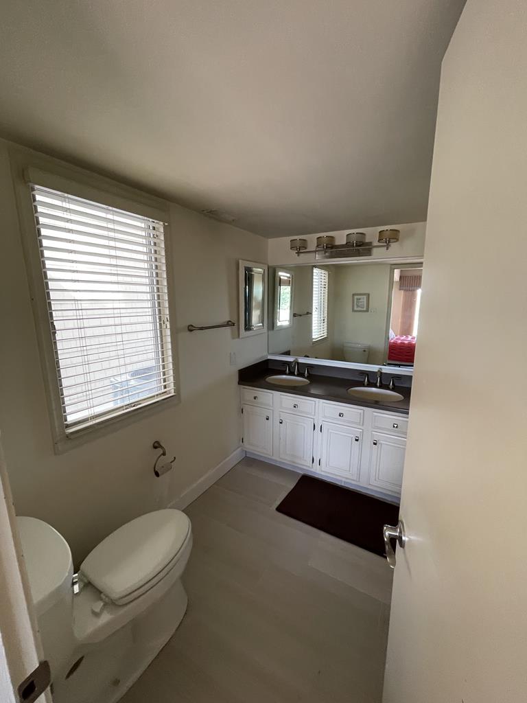 2309 Landis Avenue - Picture 