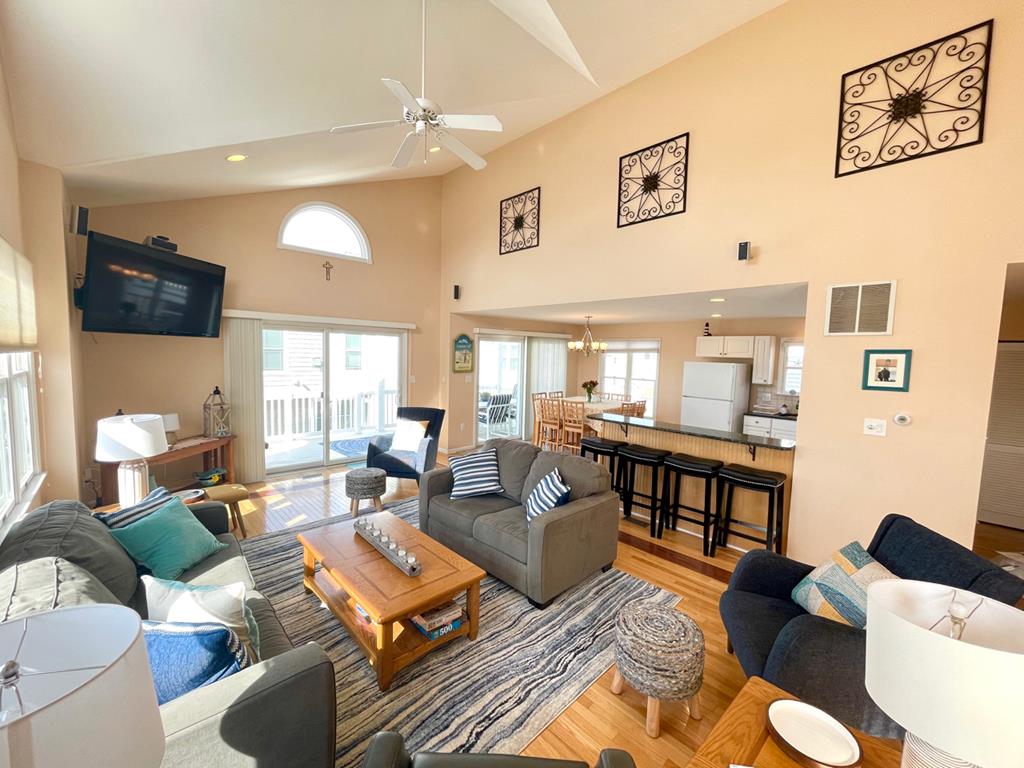 7713 Landis Avenue, Sea Isle City (Beach Block)