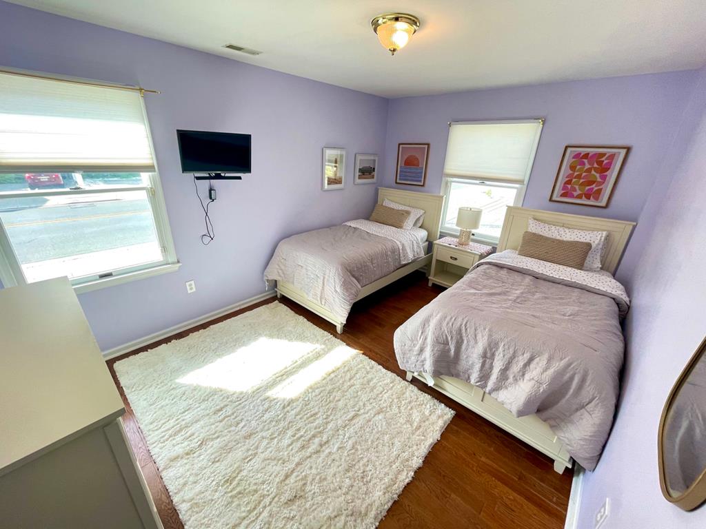 7713 Landis Avenue, Sea Isle City (Beach Block)