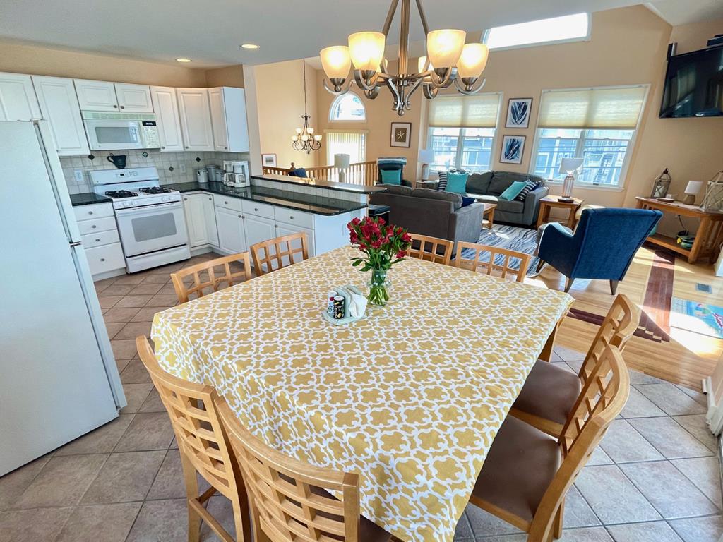 7713 Landis Avenue, Sea Isle City (Beach Block)