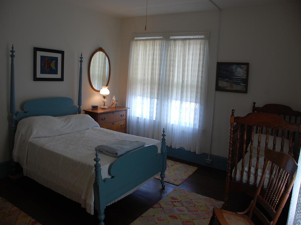 https://realtimerental.com/rrv10/RentalPhotos/1056/1056626.5.jpg
