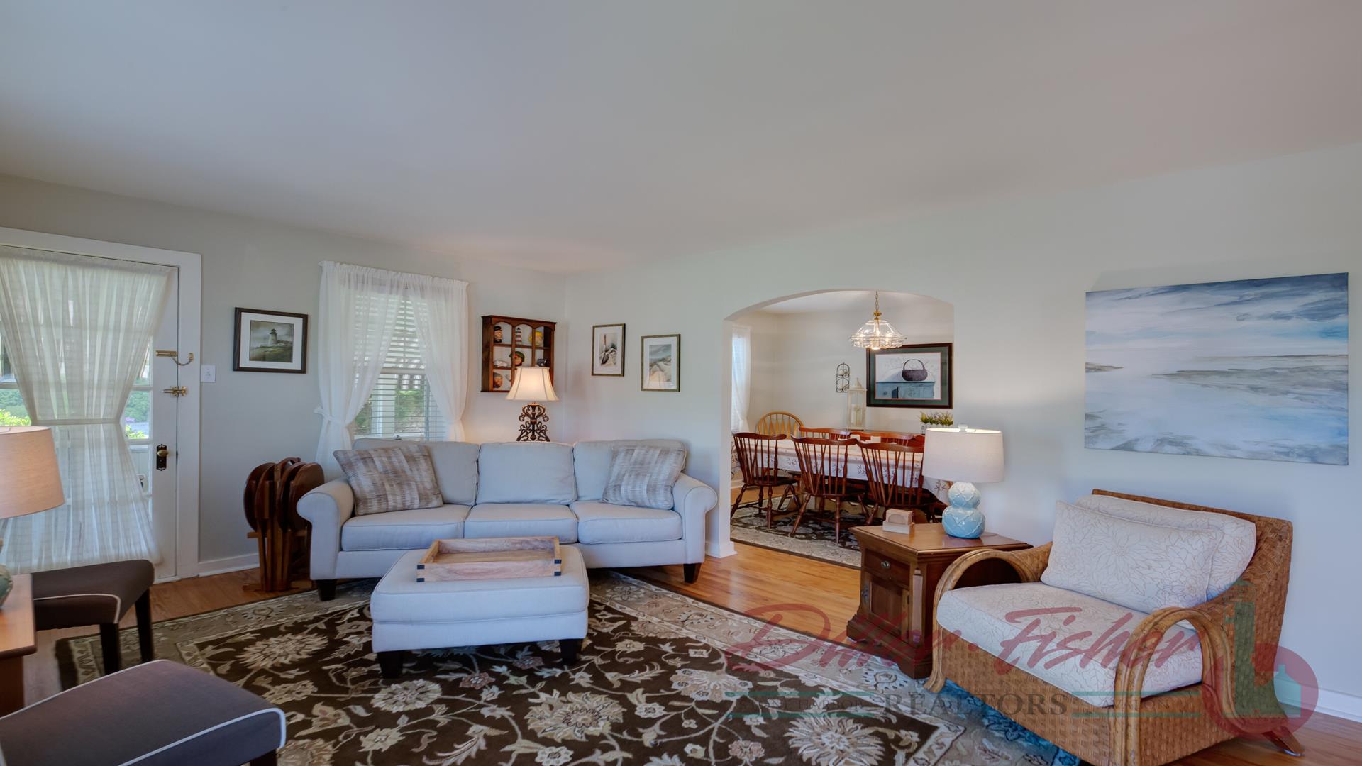 10523 Second Avenue, Stone Harbor (Center) - Picture 2