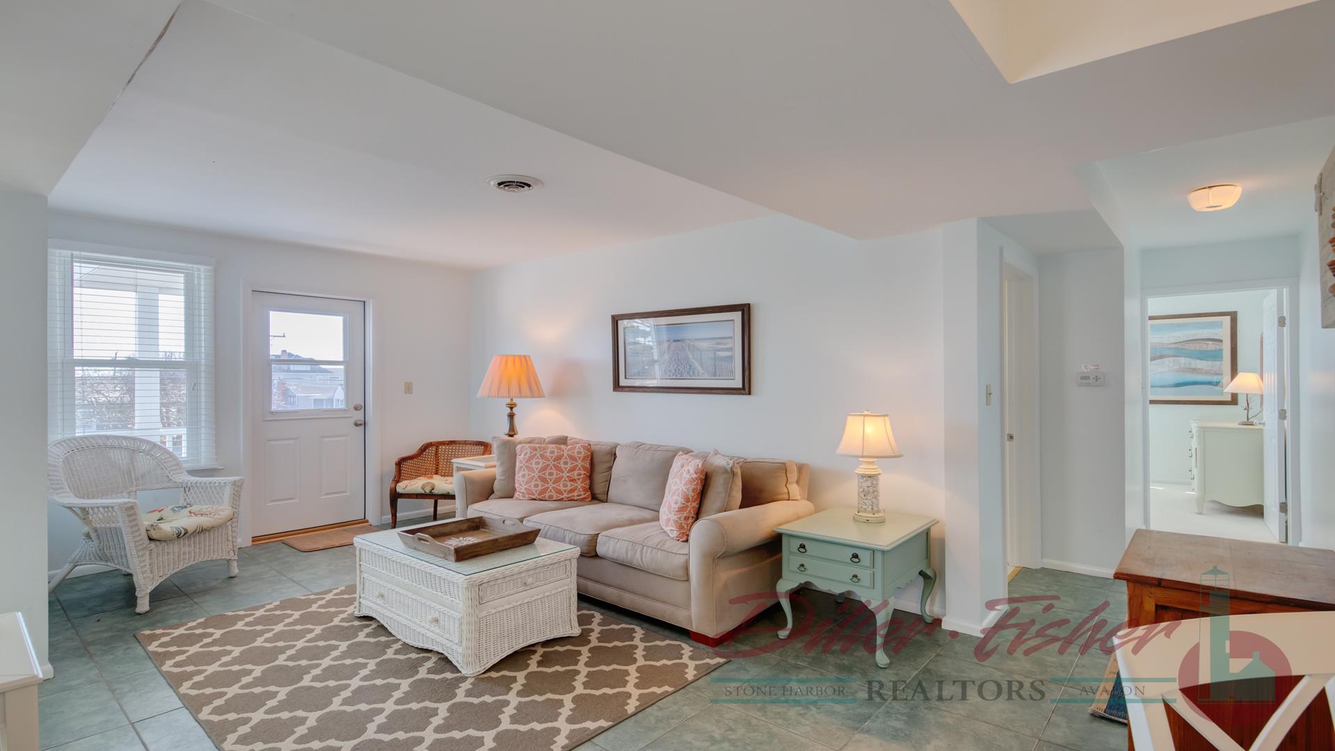 8931 2nd Avenue, Stone Harbor (Center) - Picture 3