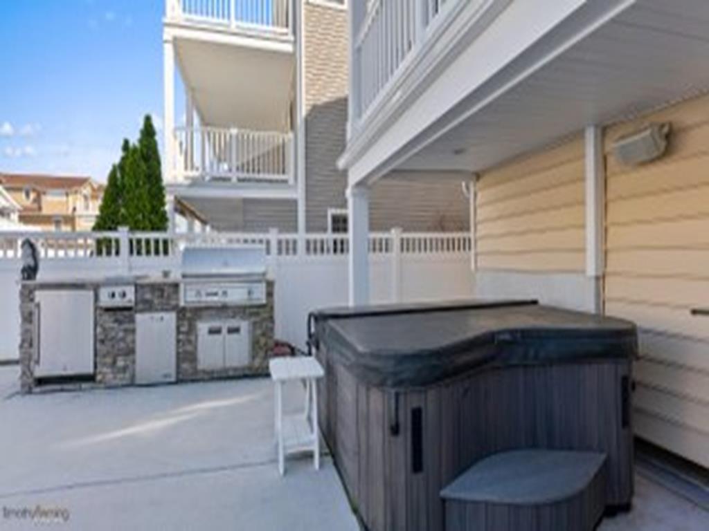 133 56th Street, Sea Isle City (Center)