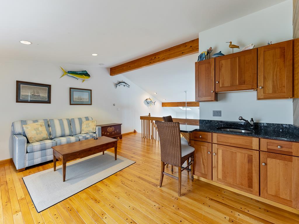 6500 Central Avenue - Picture 