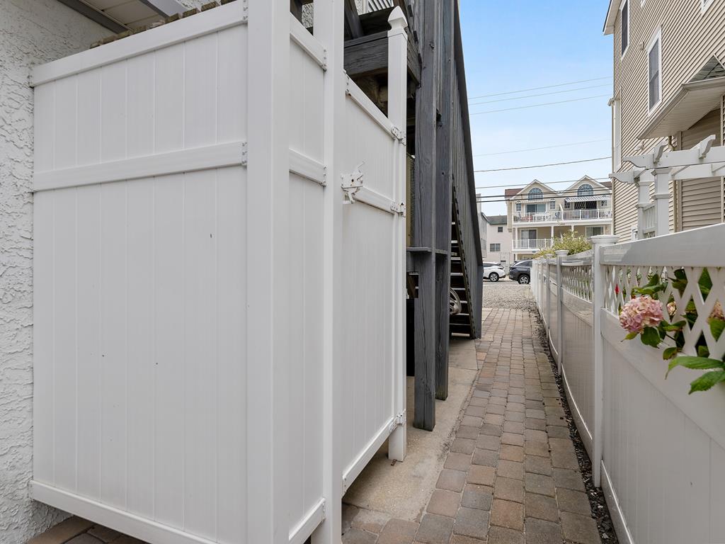 6500 Central Avenue - Picture 