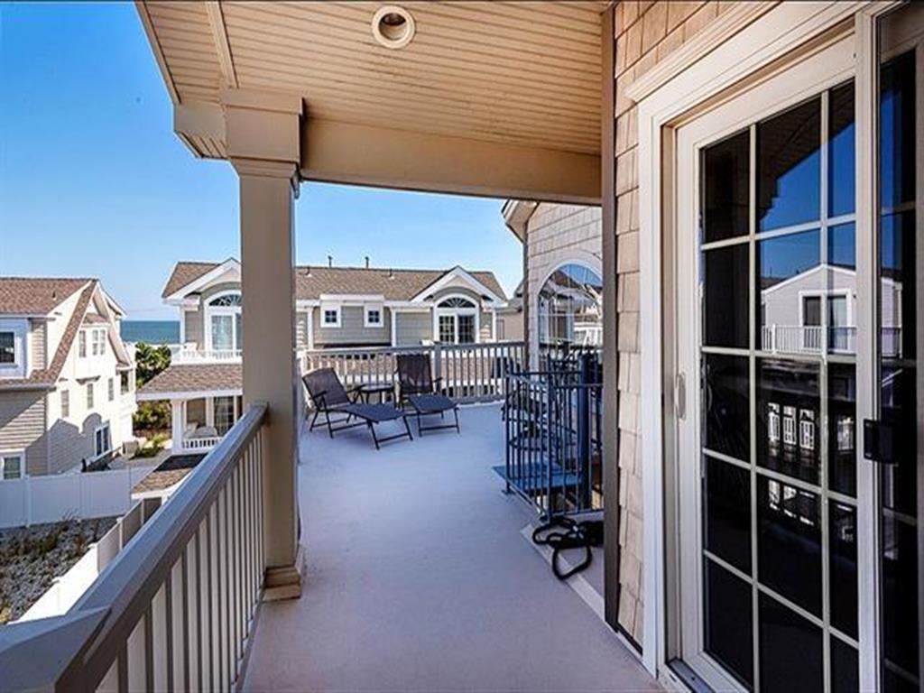 5605 Pleasure Avenue, Sea Isle City (Beach Block)