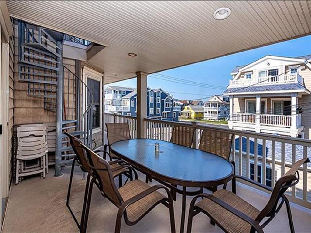 5605 Pleasure Avenue, Sea Isle City (Beach Block)