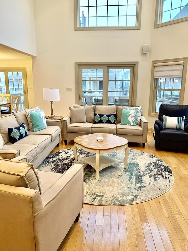 5605 Pleasure Avenue, Sea Isle City (Beach Block)