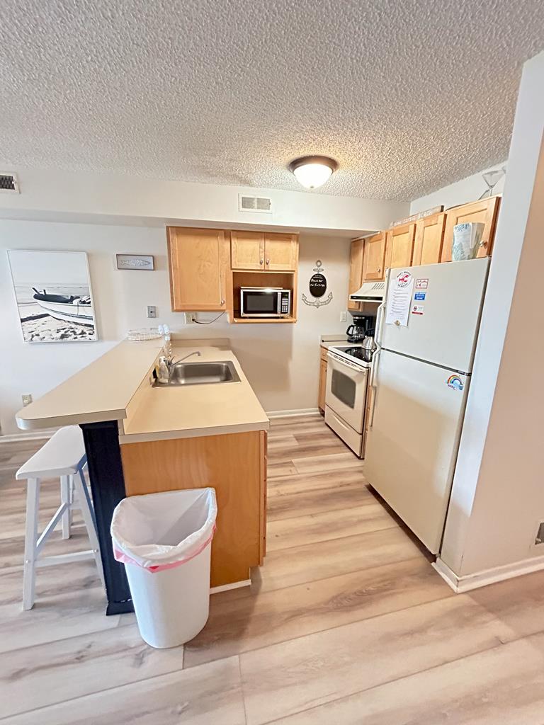 3800 Pleasure Avenue, Sea Isle City (Beach Block)