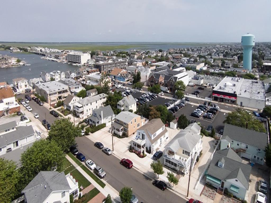 230 98th Street, Stone Harbor (Mid-Island)
