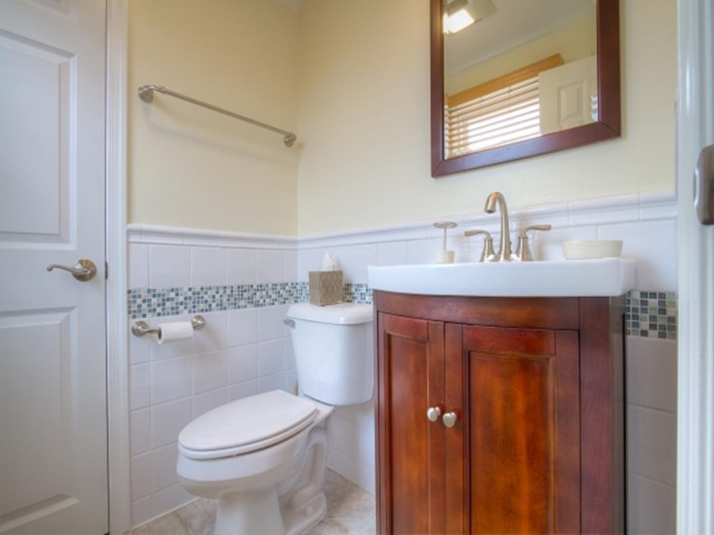 230 98th Street, Stone Harbor (Mid-Island)