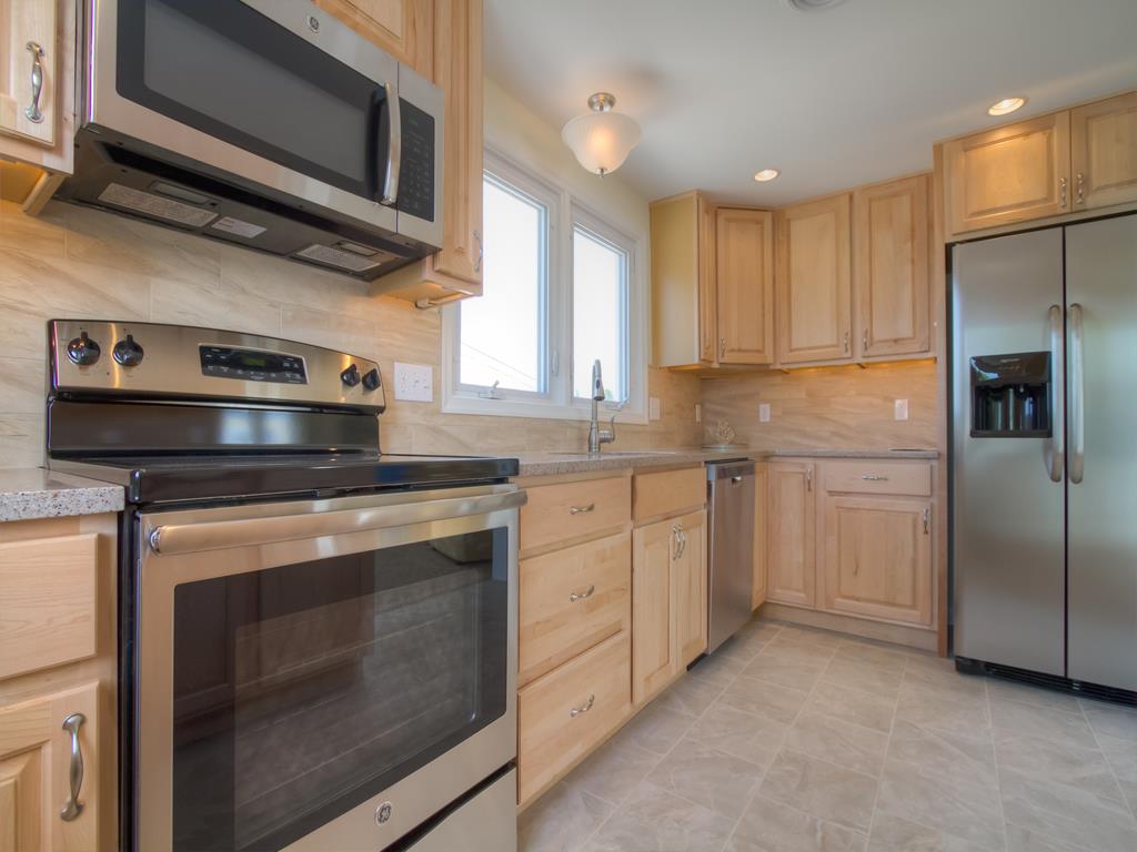 230 98th Street, Stone Harbor (Mid-Island)