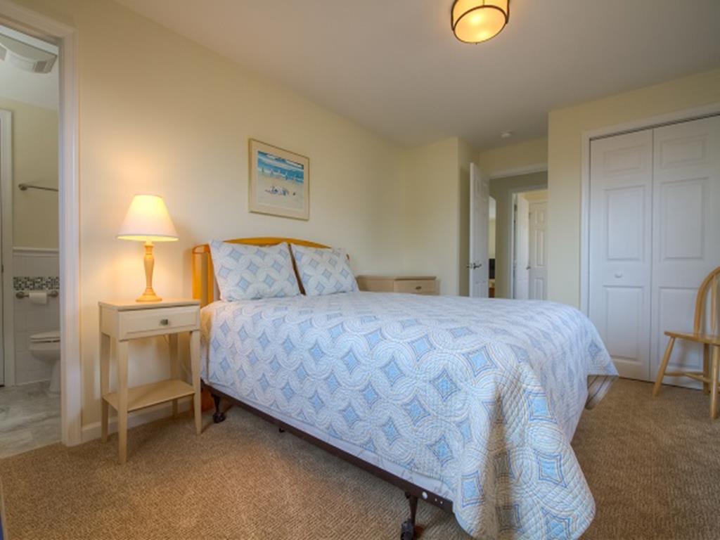 230 98th Street, Stone Harbor (Mid-Island)