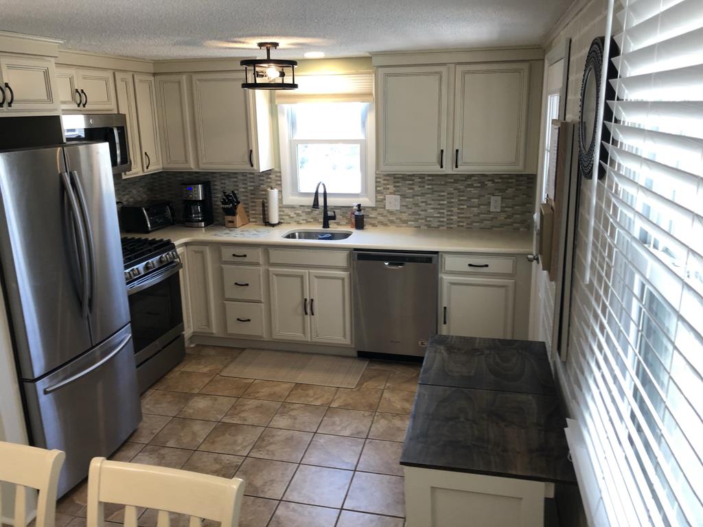 23 E. Nevada Avenue, Haven Beach (Ocean Side)