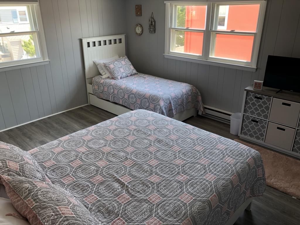 23 E. Nevada Avenue, Haven Beach (Ocean Side)