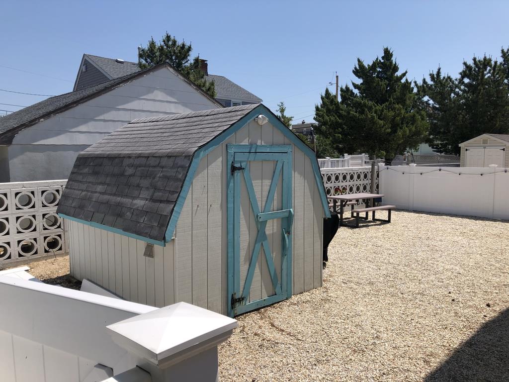 23 E. Nevada Avenue, Haven Beach (Ocean Side)