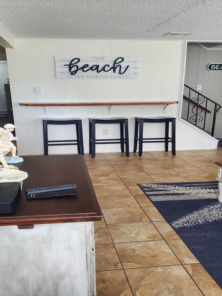 23 E. Nevada Avenue, Haven Beach (Ocean Side)