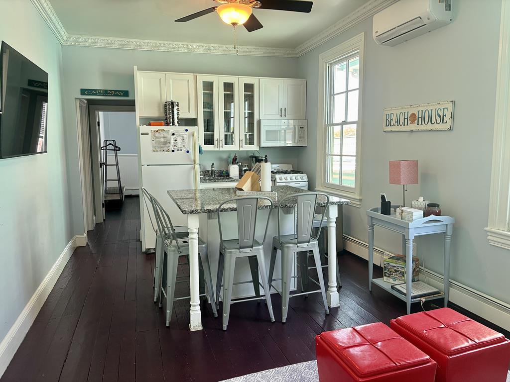 817 Stockton Avenue, Apt 2 | Photo 6