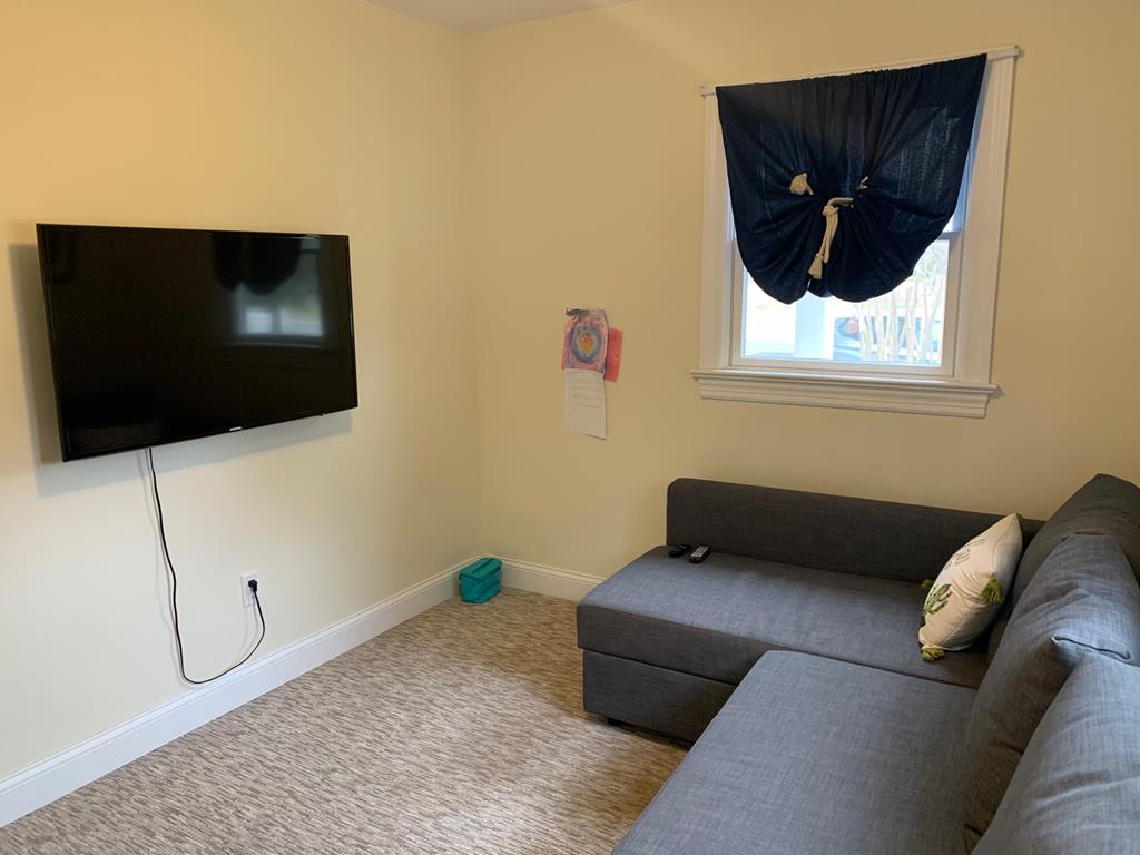 Quiet and Peaceful Single Family Home | Photo 17