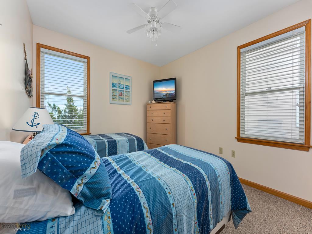 115 33rd Street, Sea Isle City (Center)