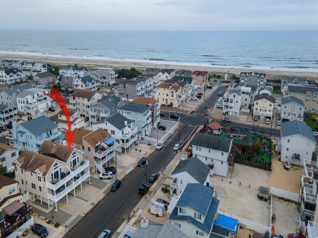 115 33rd Street, Sea Isle City (Center)