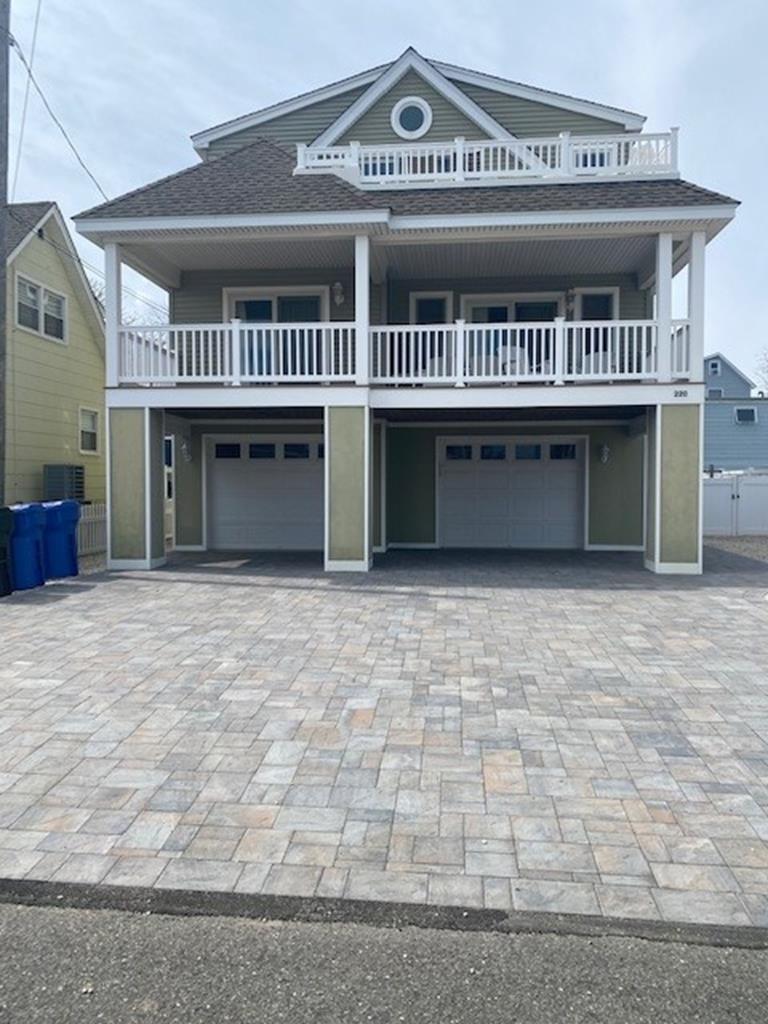 220 Twelfth Street, Beach Haven
