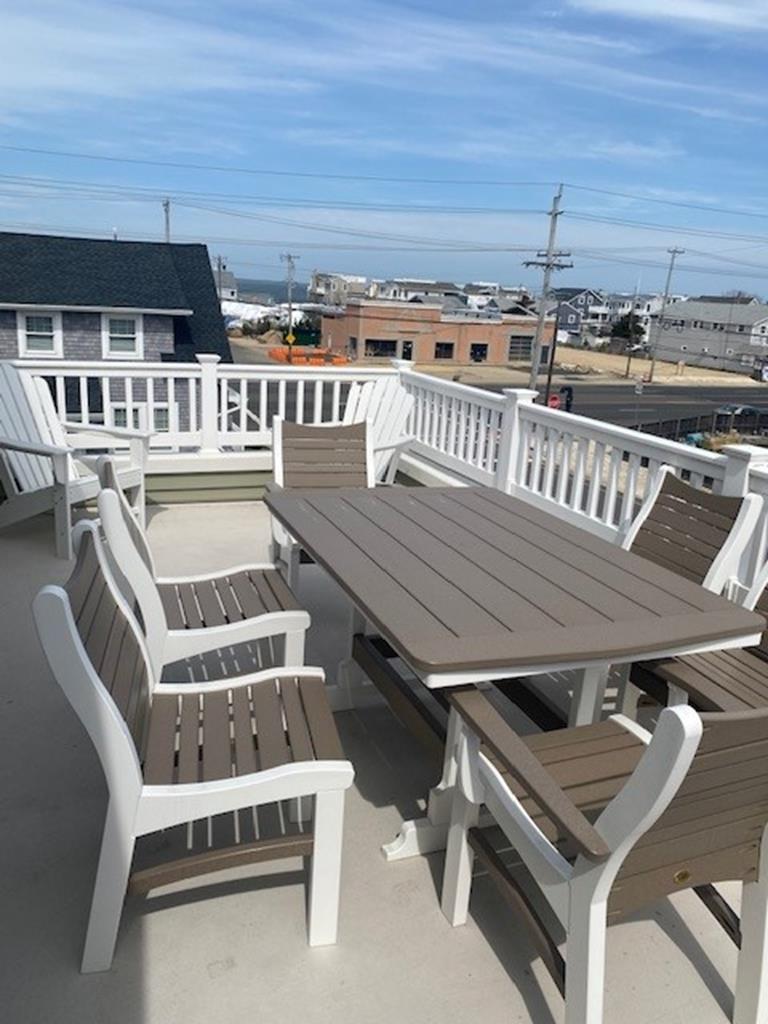 220 Twelfth Street, Beach Haven (Ocean Side)