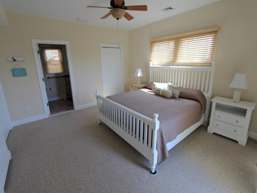 220 Twelfth Street, Beach Haven (Ocean Side)