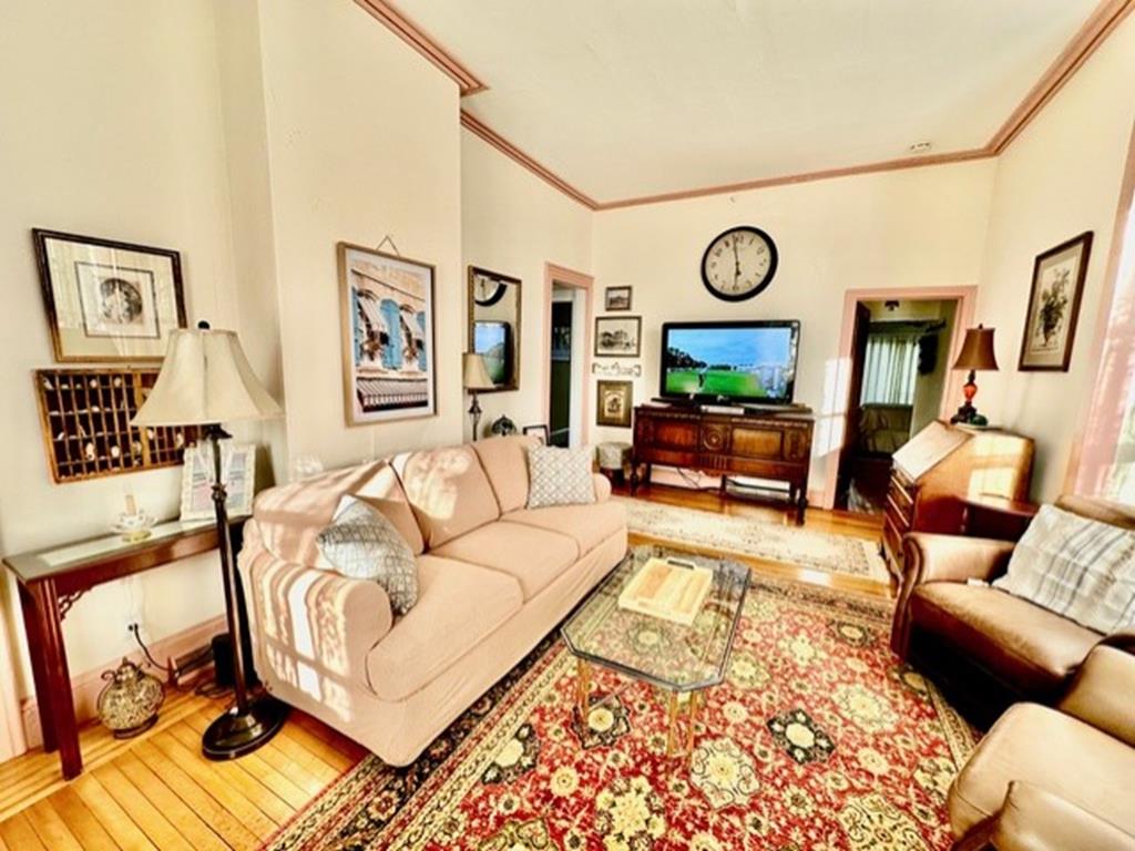 Lillys Butterscotch Cottage-5 Bdrm w/bonus loft!! | Photo 13