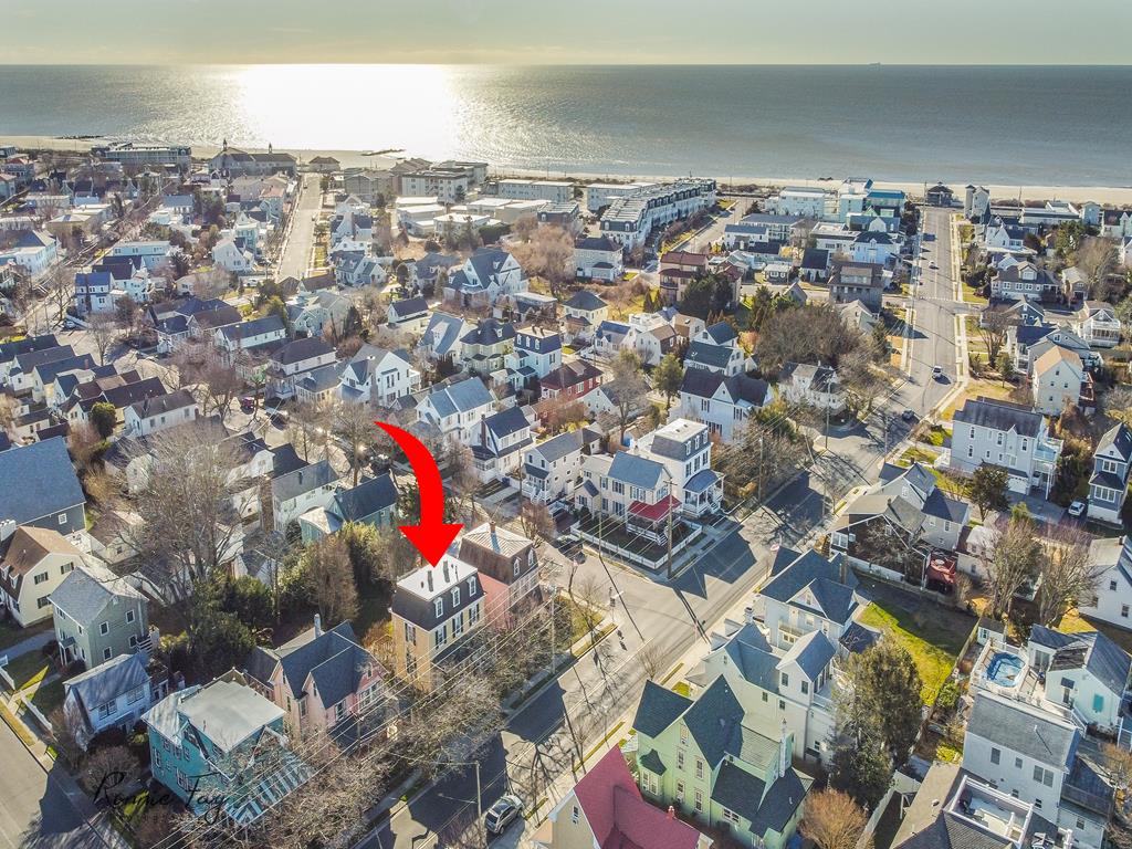 Lillys Butterscotch Cottage-5 Bdrm w/bonus loft!! | Photo 4