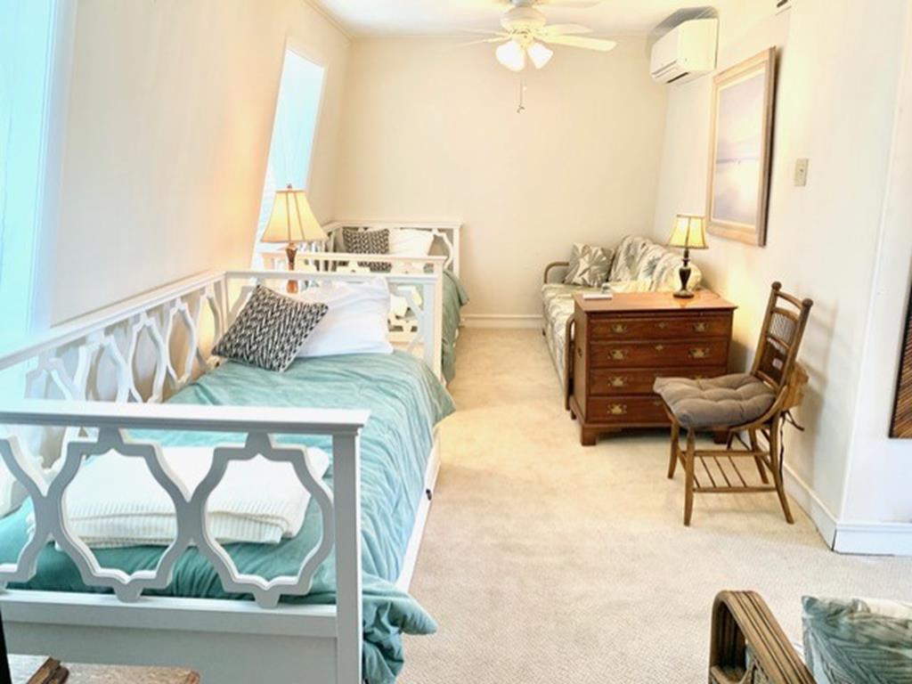 Lillys Butterscotch Cottage-5 Bdrm w/bonus loft!! | Photo 29