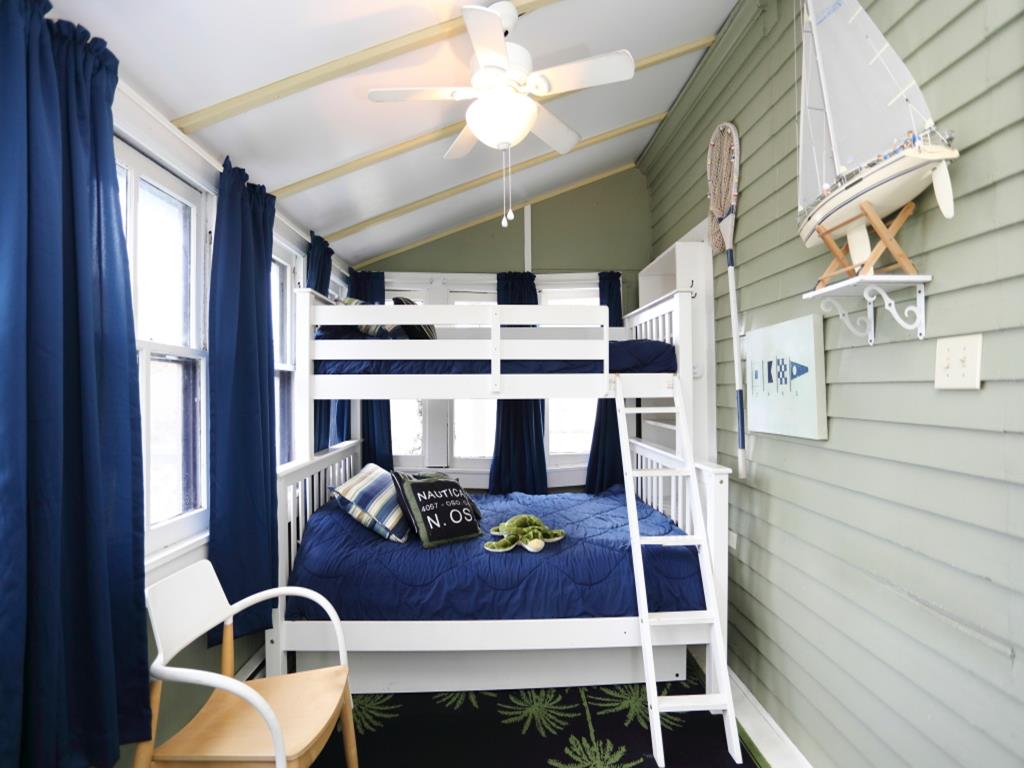 Summerwinds 1B | Photo 13