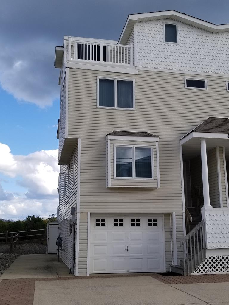 6505 Pleasure Avenue, Sea Isle City (Beach Front)