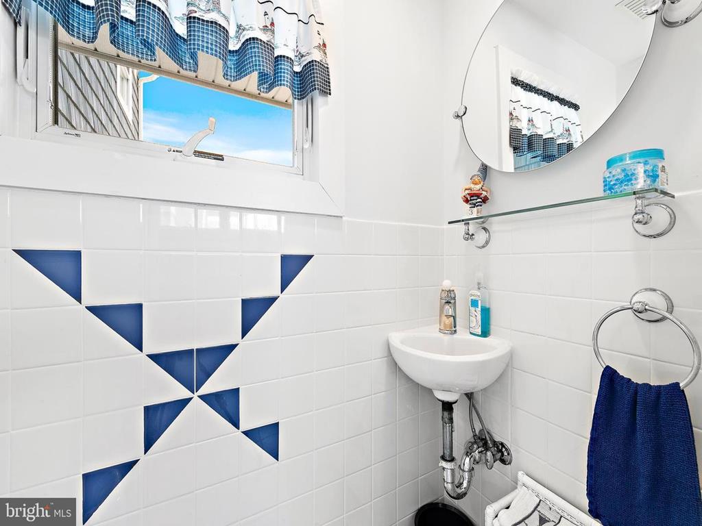 421 2nd Street, Beach Haven (Bay Side)